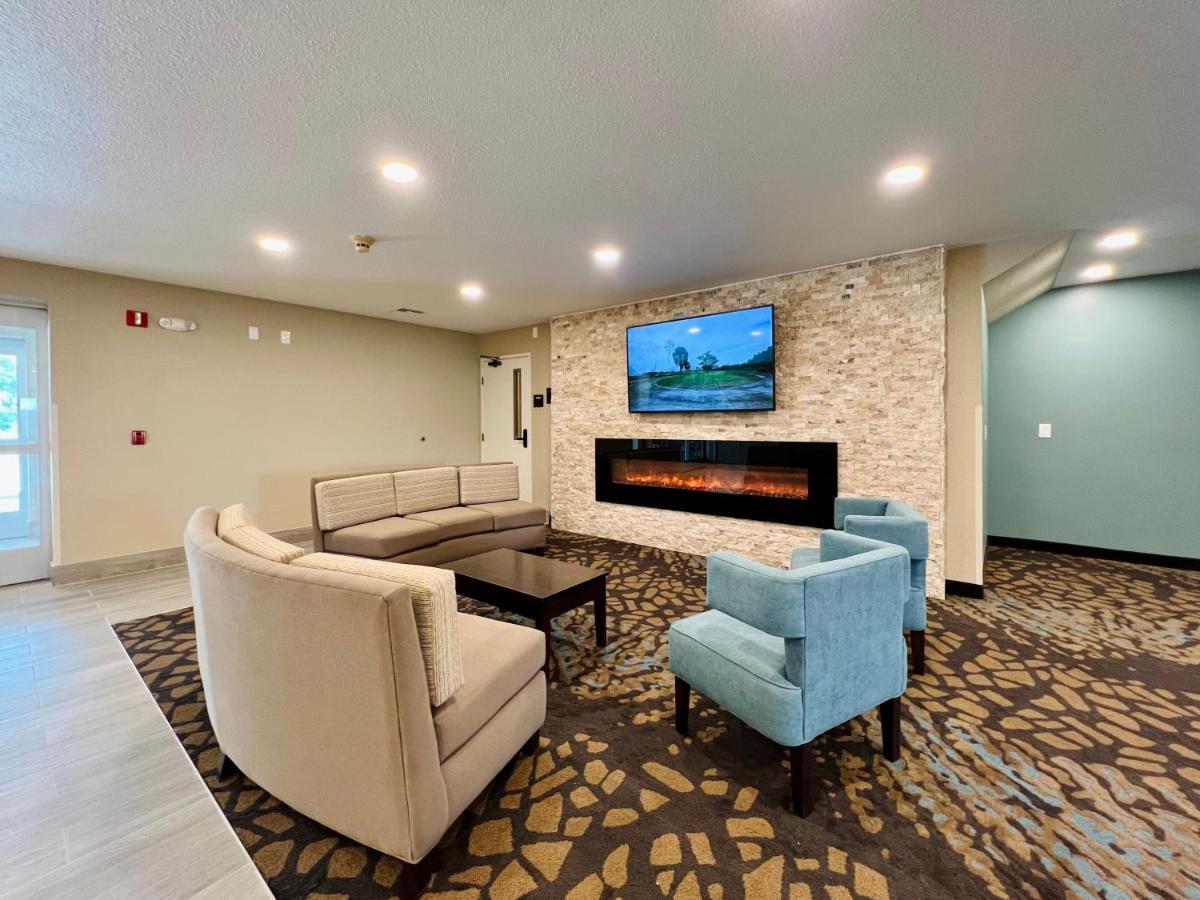 Sleep Inn & Suites Wisconsin Dells Bagian luar foto